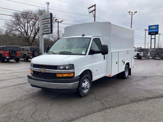 New 2026 Chevrolet Express 3500 Coupe