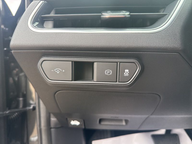 2026 Kia K4 GT-Line - Photo 24