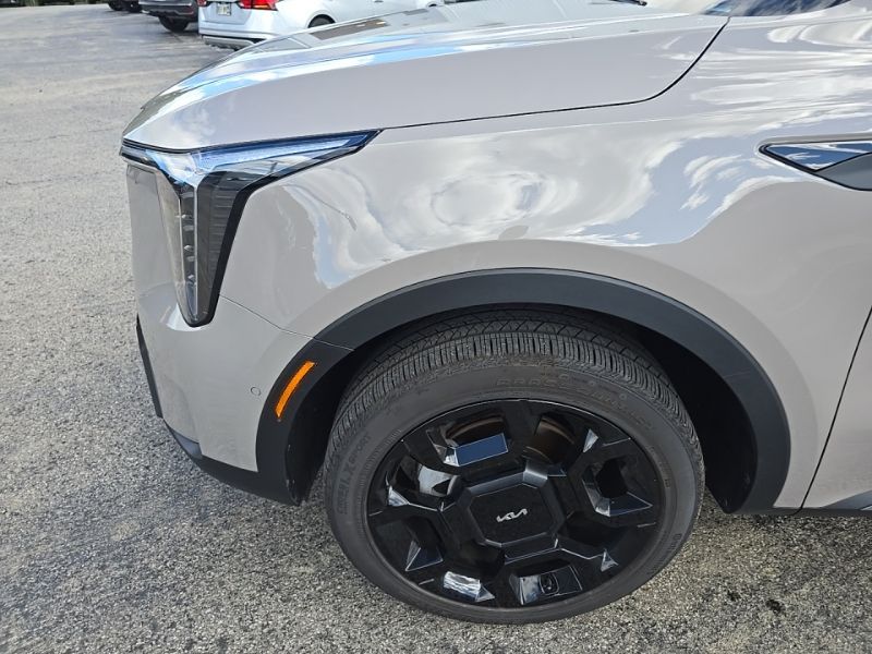 Used 2024 Kia Sorento SUV
