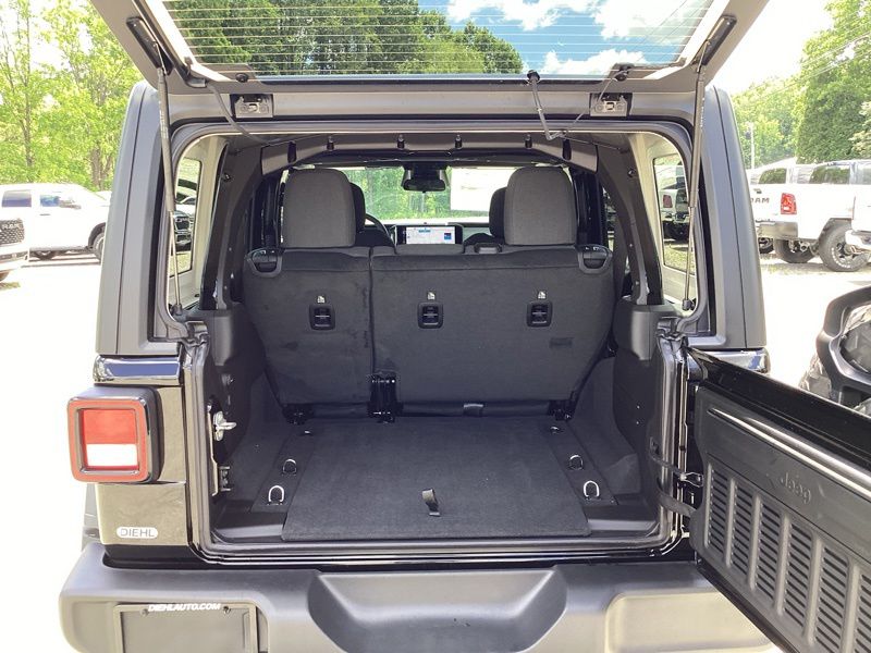 New 2026 Jeep Wrangler SUV