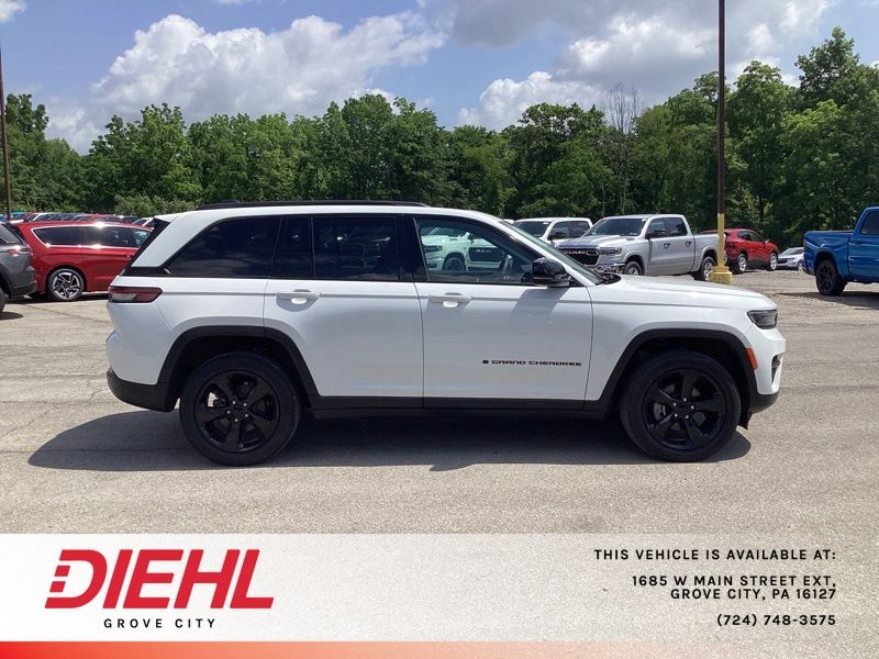 Used 2023 Jeep Grand Cherokee SUV
