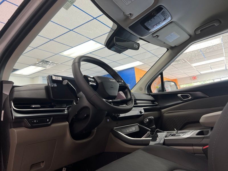 New 2027 Kia Carnival MPV Van