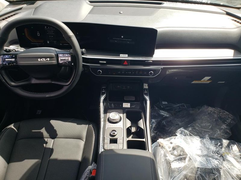 New 2026 Kia Sorento Hybrid SUV