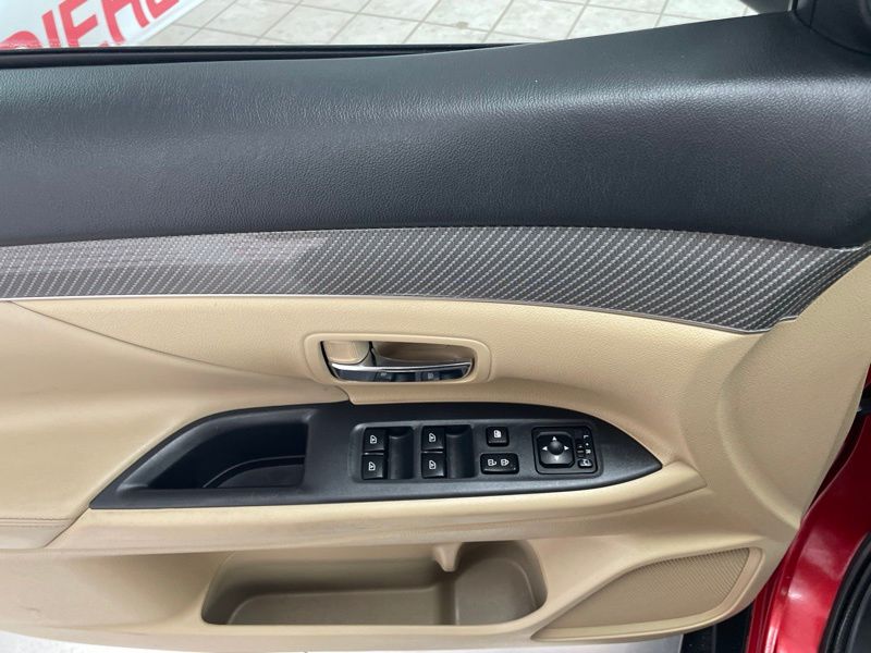 Used 2019 Mitsubishi Outlander SUV