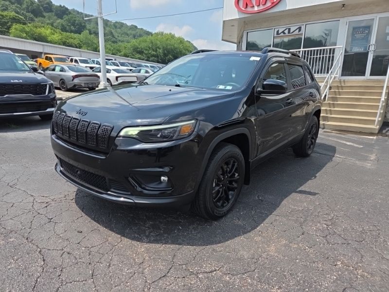 Used 2023 Jeep Cherokee SUV