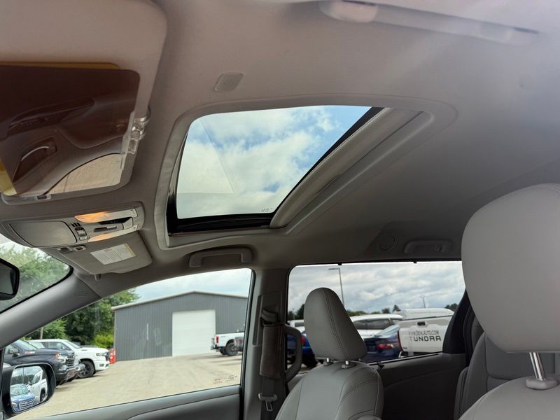 Used 2020 Toyota Sienna Van
