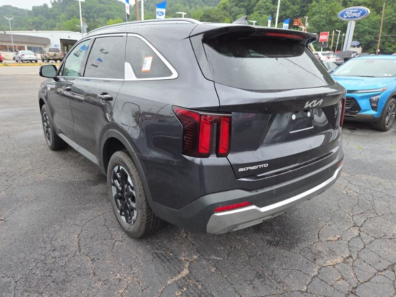 New 2026 Kia Sorento SUV
