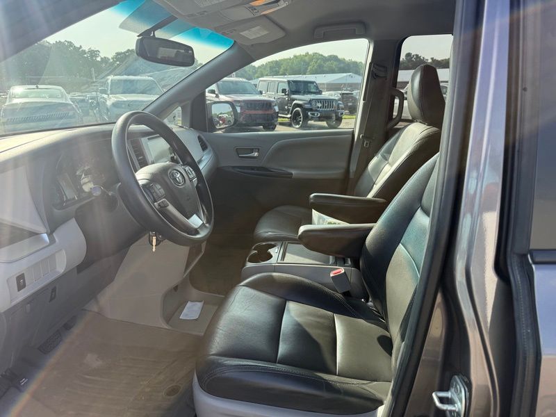Used 2016 Toyota Sienna Van