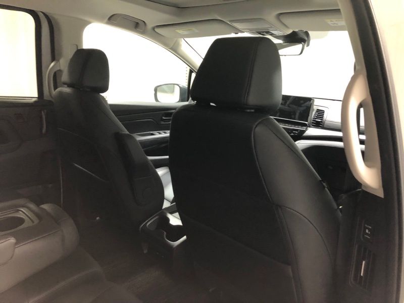 2026 Honda Odyssey EX-L - Photo 12