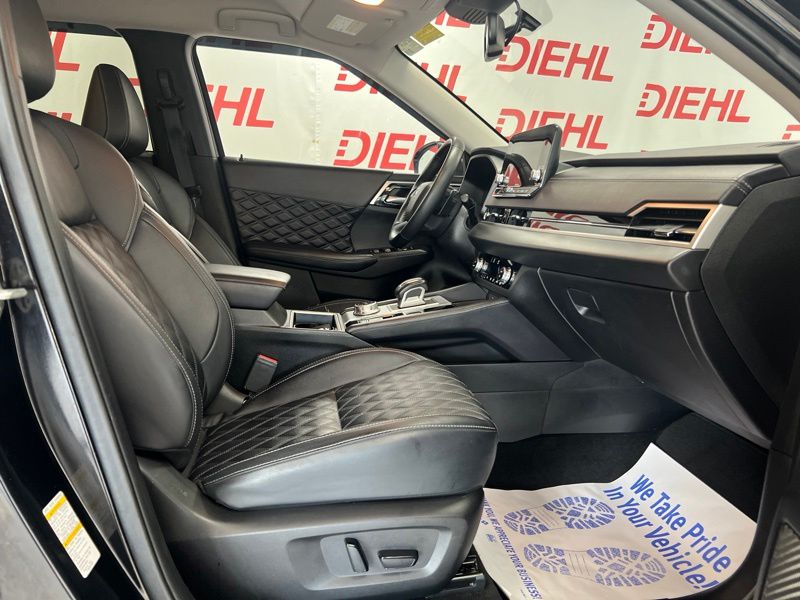 Used 2024 Mitsubishi Outlander SUV