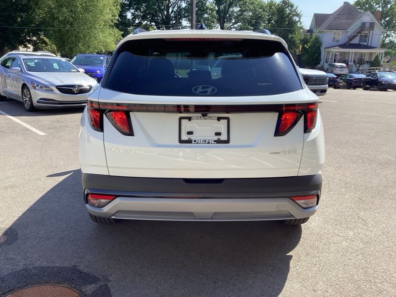 New 2026 Hyundai Tucson Hybrid SUV