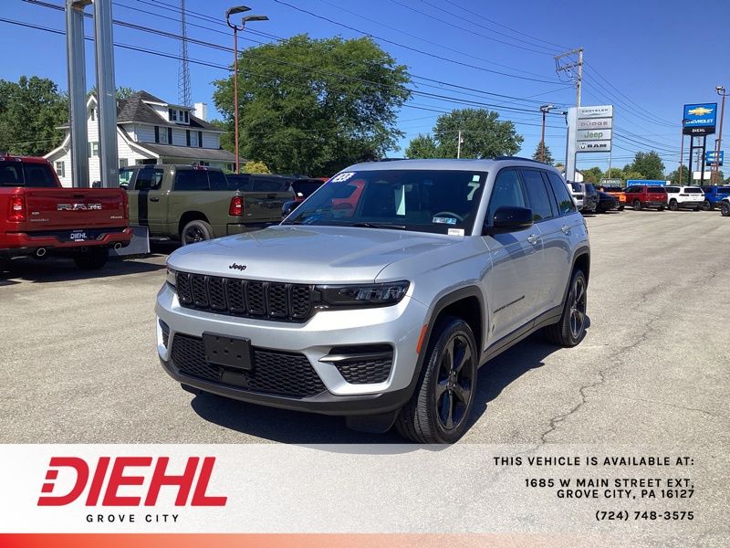 Used 2023 Jeep Grand Cherokee SUV