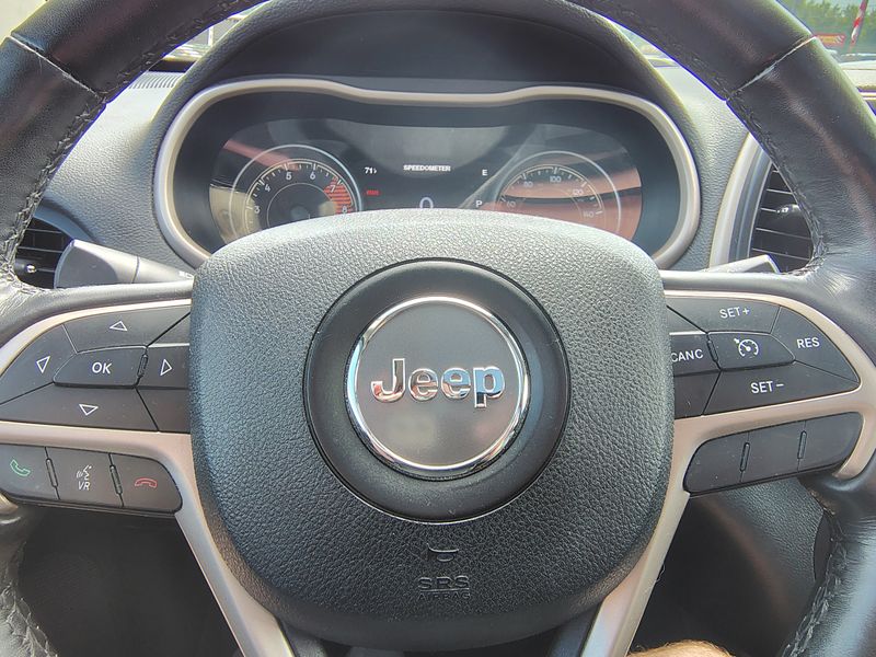 Used 2016 Jeep Cherokee SUV