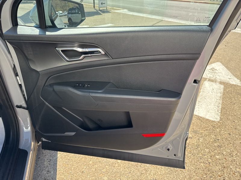 New 2026 Kia Sportage Hybrid SUV