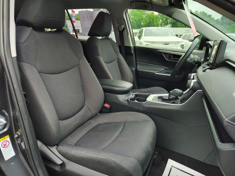 Used 2019 Toyota RAV4 SUV