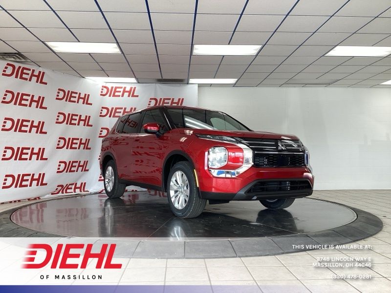 2026 Mitsubishi Outlander ES S-AWC's photo