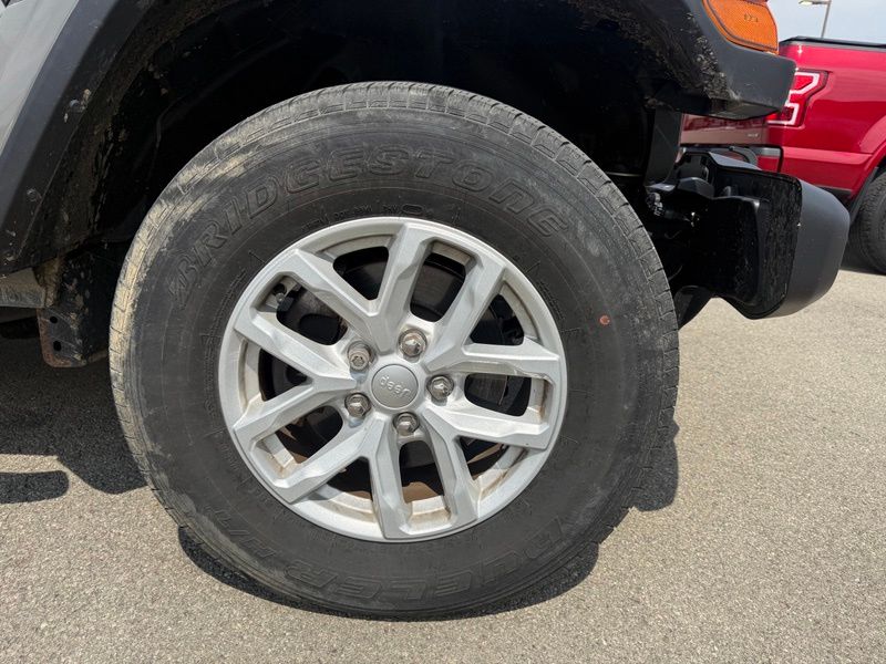 Used 2023 Jeep Gladiator Truck