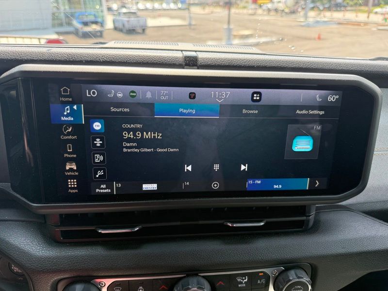 Used 2025 Jeep Wrangler SUV