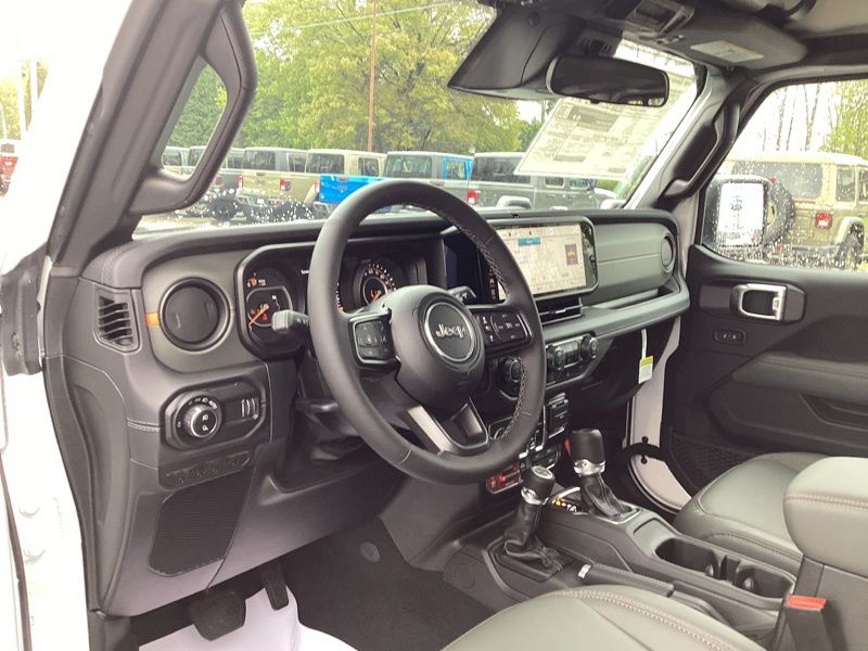 New 2026 Jeep Gladiator Truck