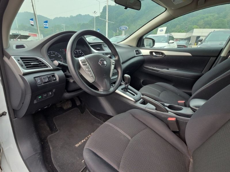 Used 2016 Nissan Sentra Sedan