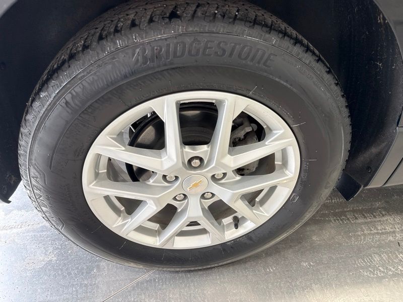 Used 2023 Chevrolet Equinox SUV