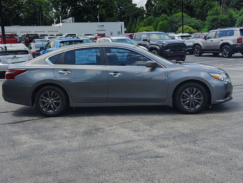 Used 2018 Nissan Altima Sedan