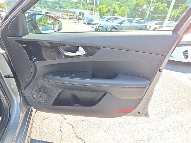 Used 2024 Kia Forte Sedan