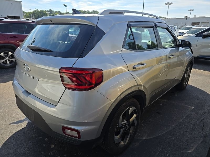 Used 2022 Hyundai Venue SUV