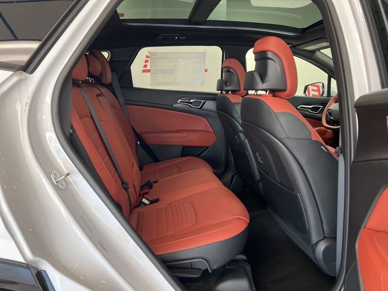 2026 Kia Sportage SX Prestige - Photo 11