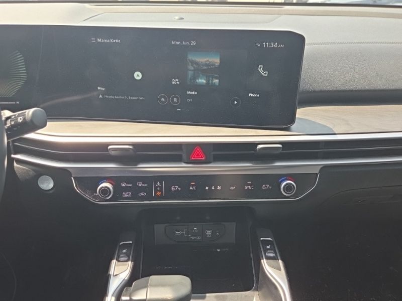 Used 2024 Kia Sorento SUV