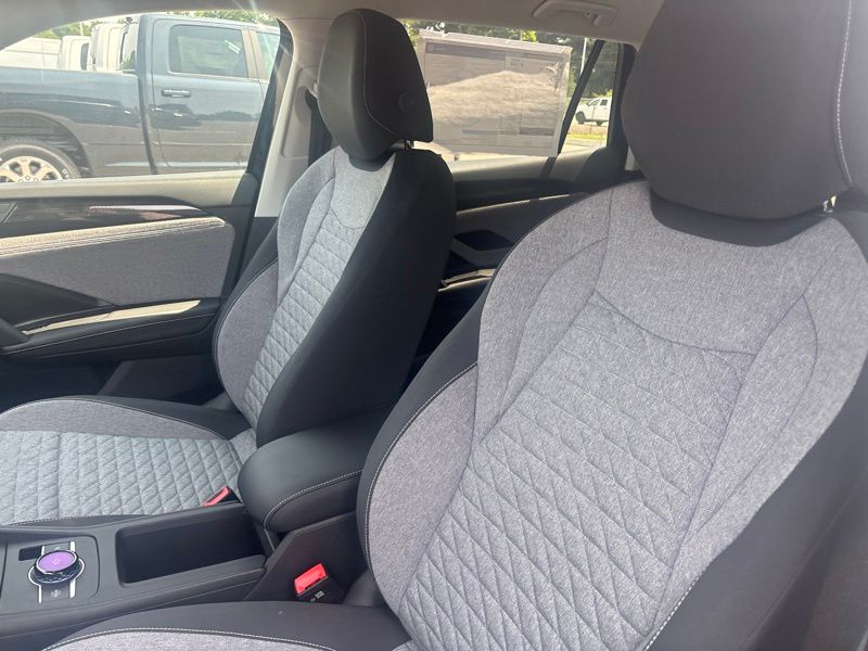 New 2026 Volkswagen Tiguan SUV