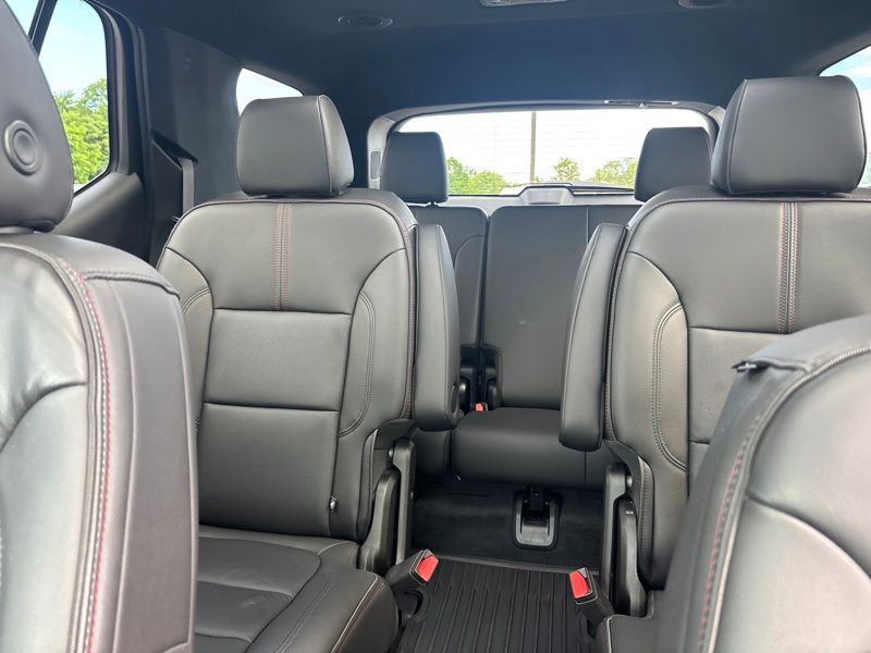 Used 2023 Chevrolet Traverse SUV