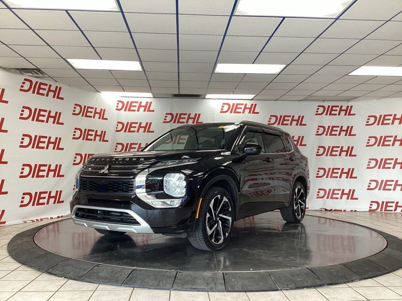 Used 2024 Mitsubishi Outlander SUV