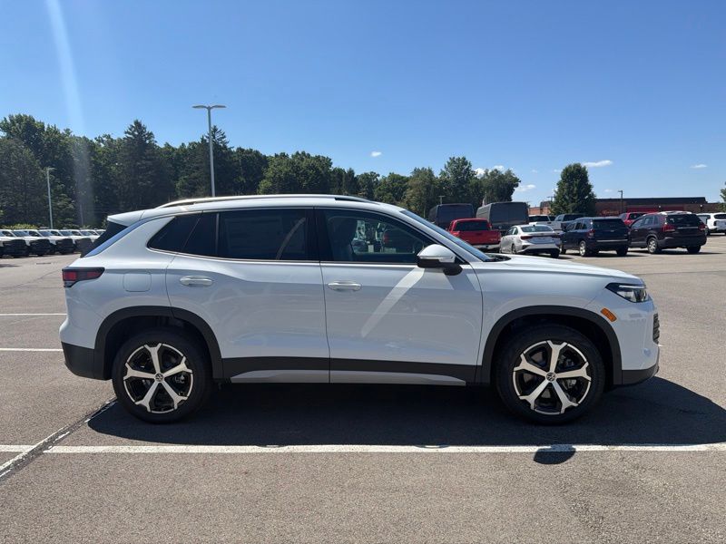 New 2026 Volkswagen Tiguan SUV