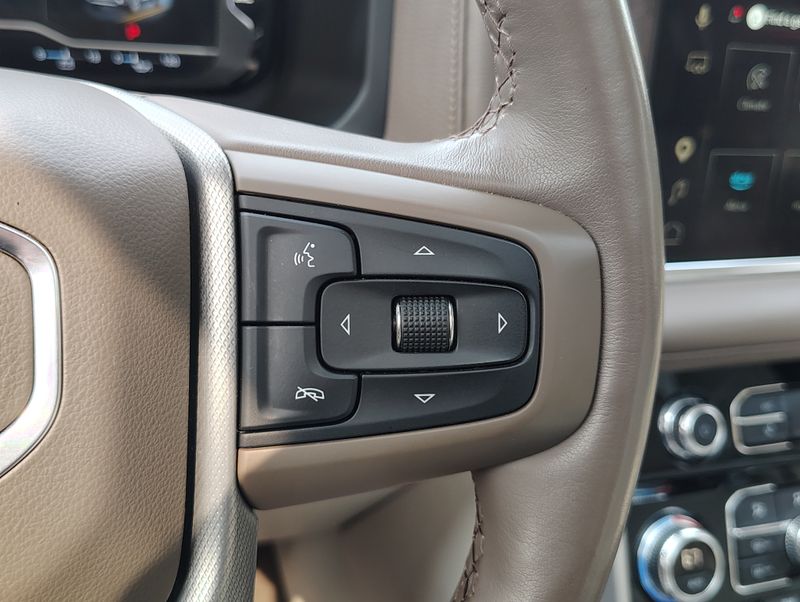 Used 2024 GMC Yukon SUV