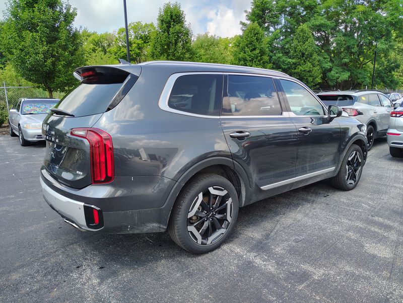 Used 2024 Kia Telluride SUV