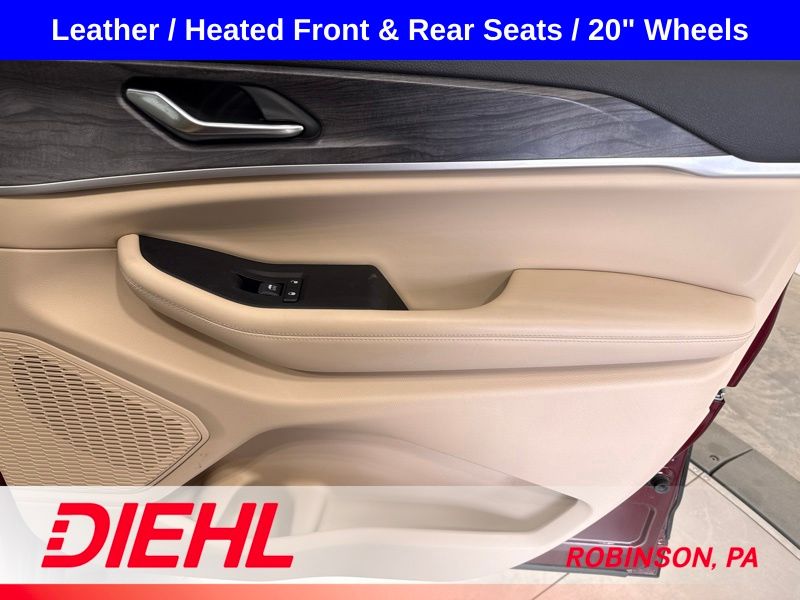 Used 2023 Jeep Grand Cherokee SUV