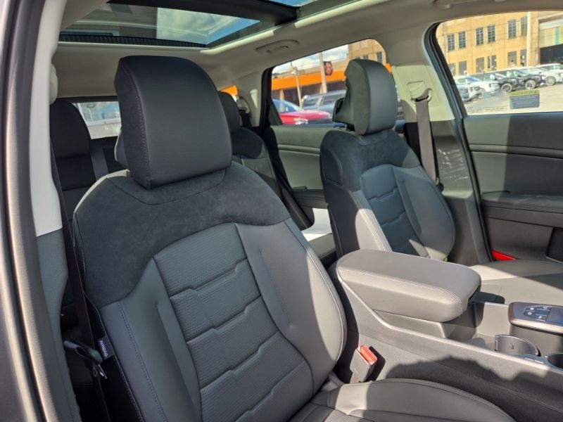 New 2026 Kia Sportage Hybrid SUV