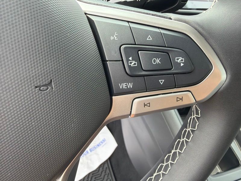 Used 2025 Volkswagen Tiguan SUV