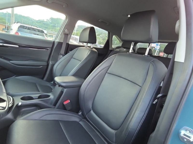 Used 2025 Kia Seltos SUV