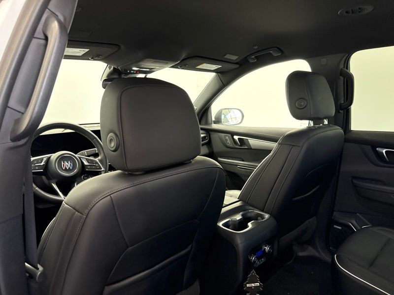 Used 2025 Buick Enclave SUV