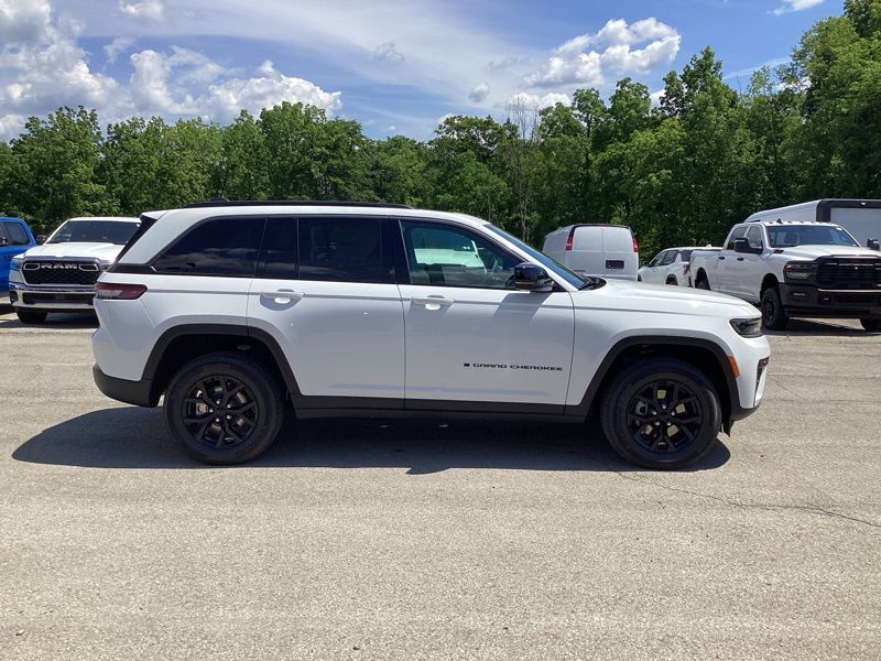New 2026 Jeep Grand Cherokee SUV