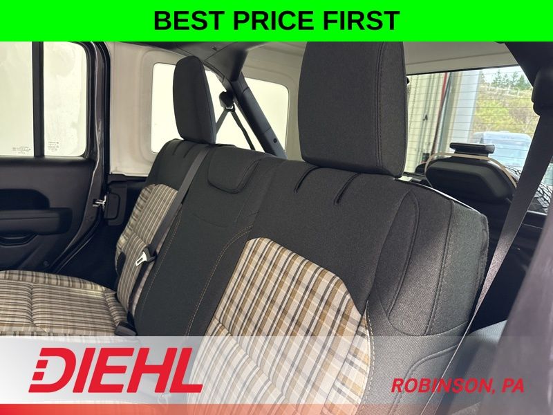 New 2026 Jeep Wrangler SUV