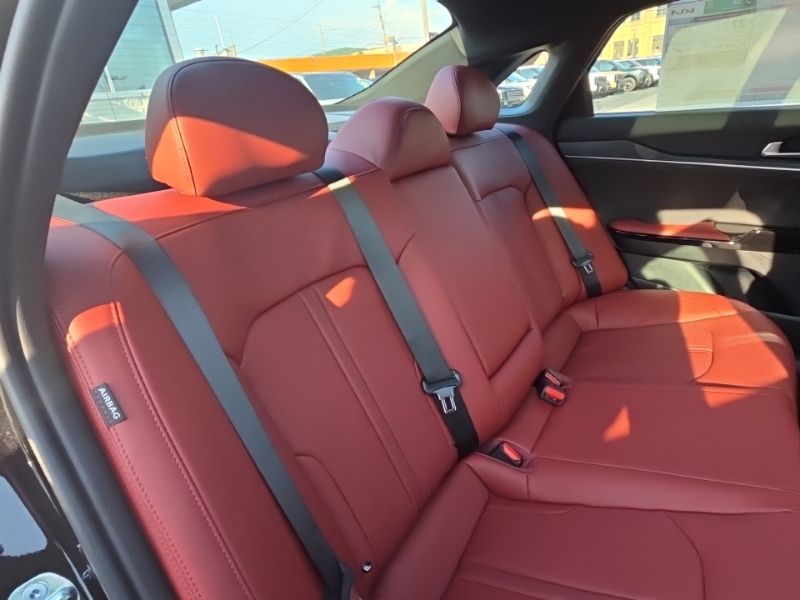 New 2026 Kia K5 Sedan