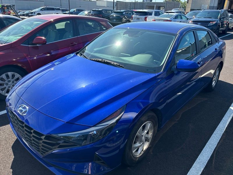 Used 2021 Hyundai Elantra SE with VIN KMHLL4AG0MU145119 for sale in Sharon, PA