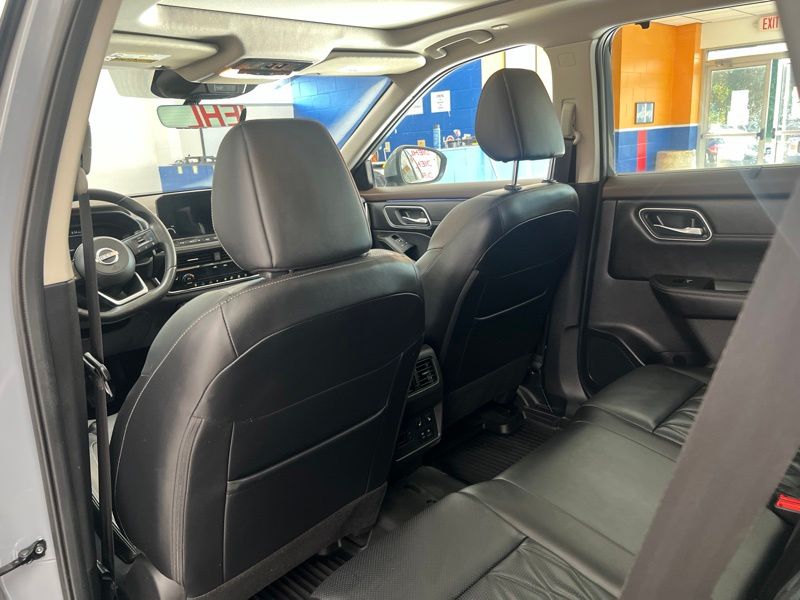 Used 2023 Nissan Rogue SUV