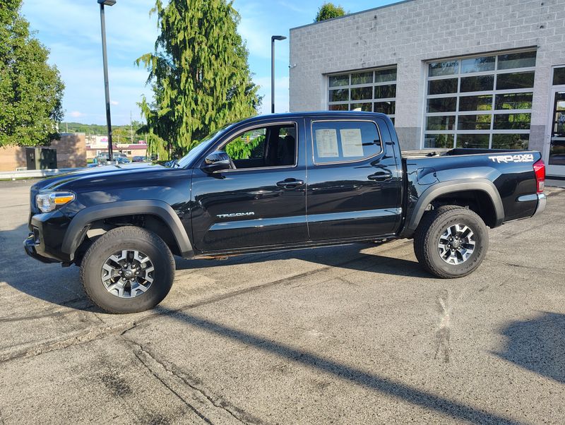 Used 2017 Toyota Tacoma Truck