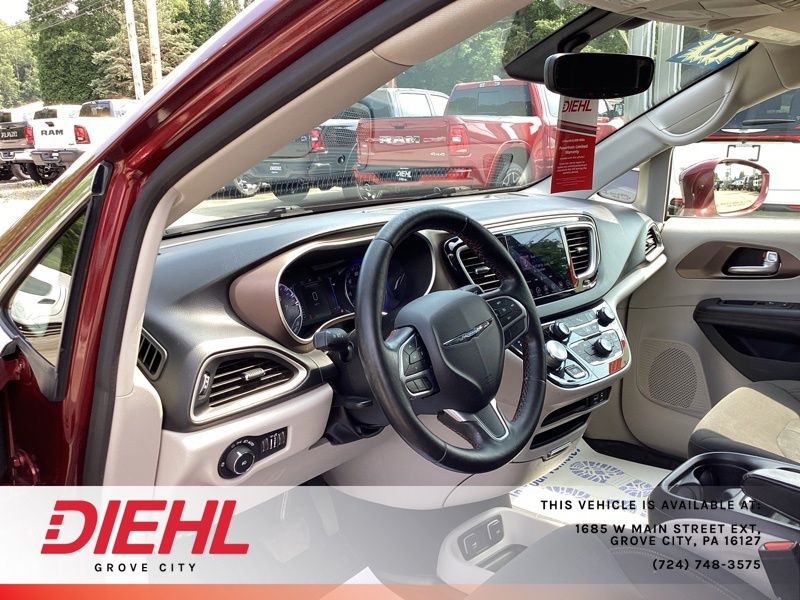 Used 2019 Chrysler Pacifica Van
