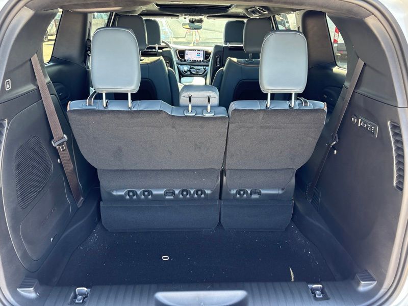 New 2027 Chrysler Pacifica Van