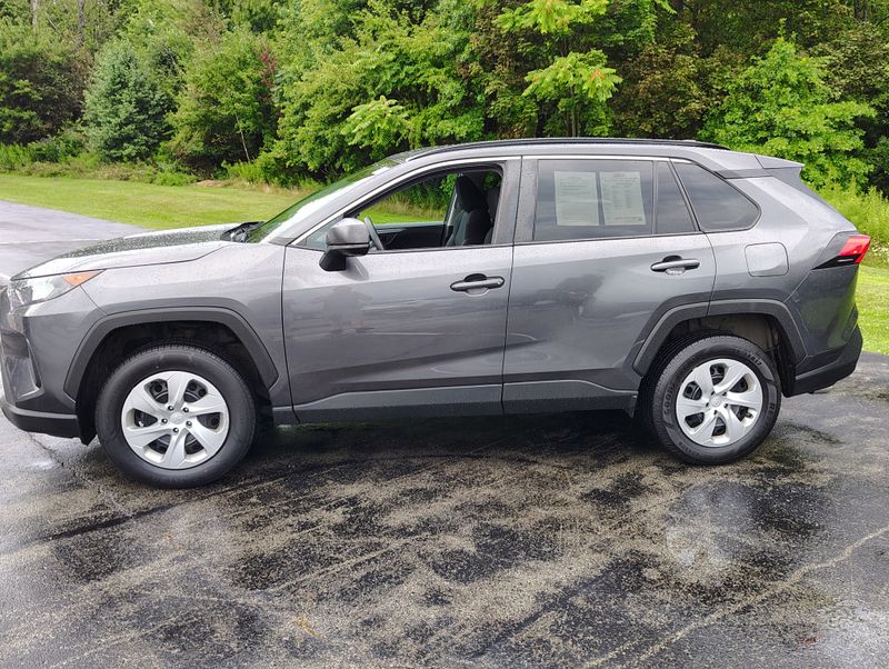 Used 2021 Toyota RAV4 SUV
